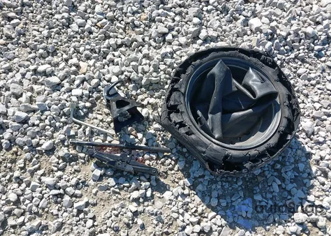 2017 Nissan Sentra S from USA, damaged, VIN 3N1AB7AP1HY234378